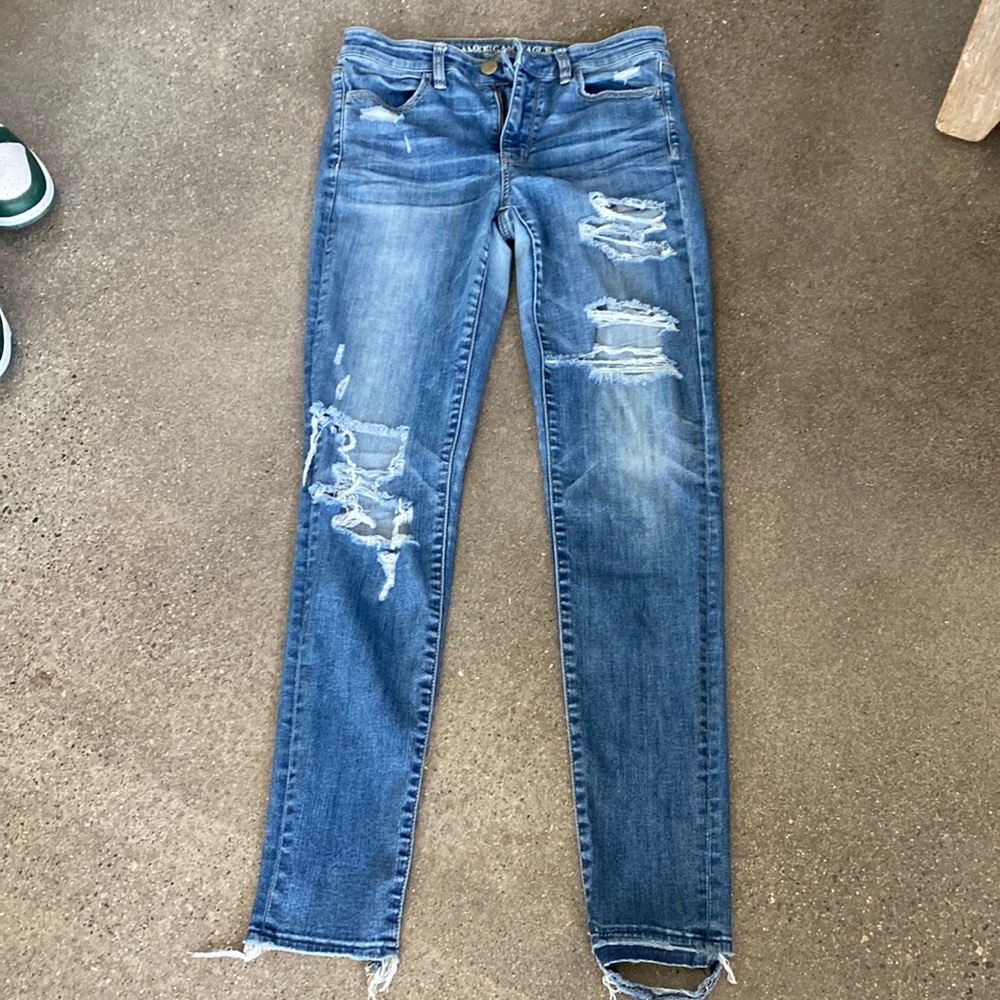 American Eagle Outfitters 8